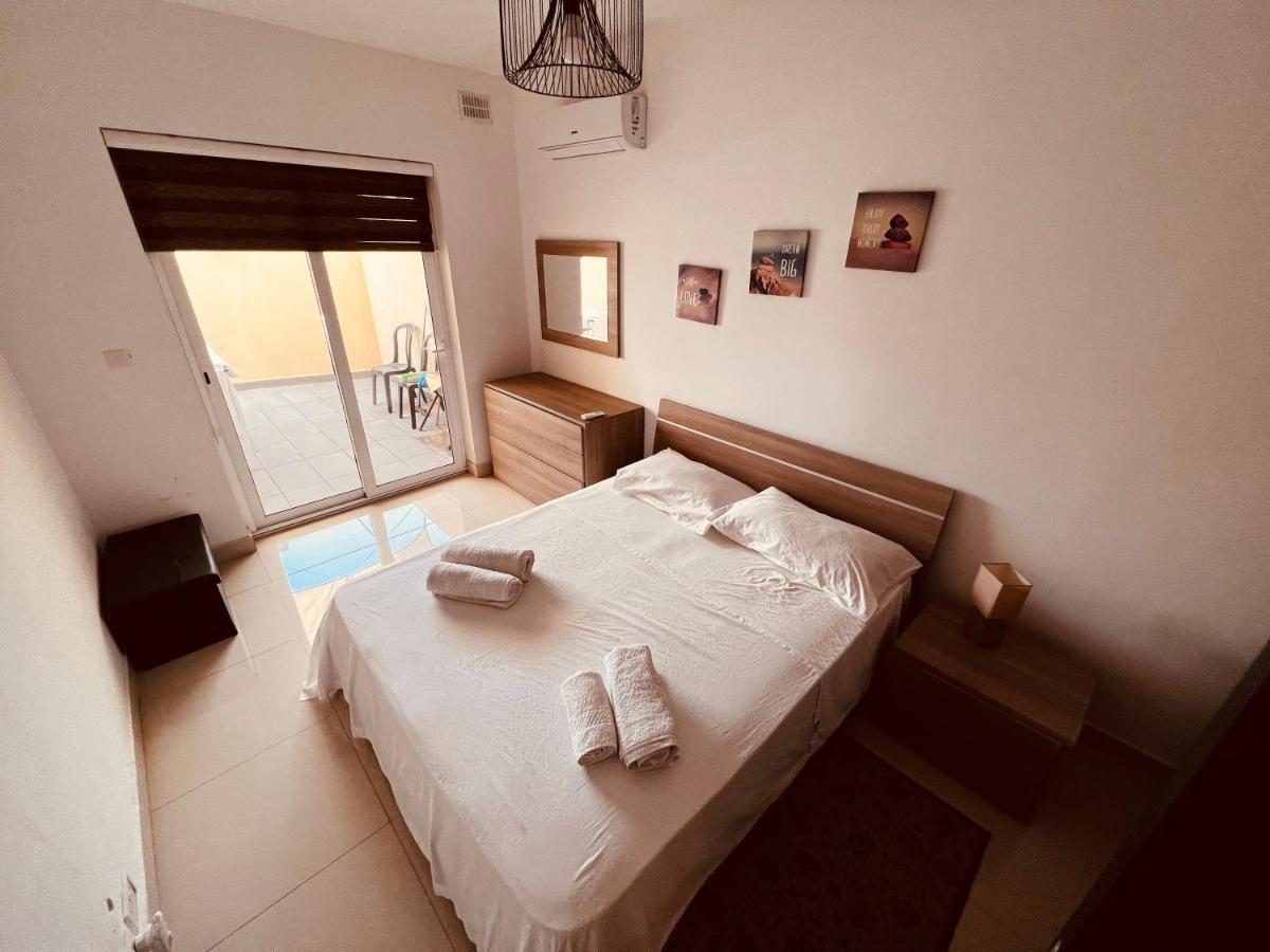 Entire Apartment For Your Holiday Tal-Hriereb Exterior foto